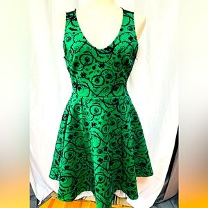 DC COMICS Batman Poison Ivy Mesh and Velvet Detail Dress Emerald Green